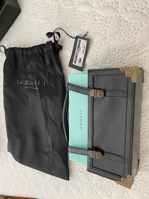 Uzurii Handtas Zwart/Mintgroen nieuw, Sieraden, Tassen en Uiterlijk, Tassen | Damestassen, Zo goed als nieuw, Handtas, Zwart, Ophalen of Verzenden
