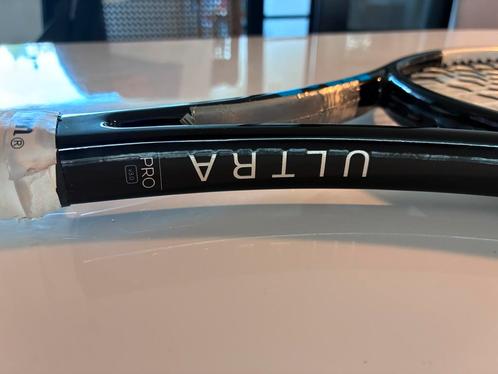 Wilson Ultra Pro 97 – 305g — 18x20 – Grip 3 – Immaculate, Sport en Fitness, Tennis, Zo goed als nieuw, Racket, Wilson, L3, Ophalen of Verzenden