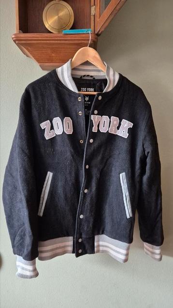 Zoo York wollen baseball jack mt L mooie staat  beschikbaar voor biedingen