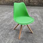 Nette eetkamerstoel met groene kuip, zachte zitting, Huis en Inrichting, Stoelen, Overige kleuren, Nieuw, Ophalen of Verzenden