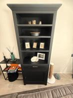 zware eiken kast geverfd, Huis en Inrichting, Kasten | Boekenkasten, Ophalen of Verzenden, Zo goed als nieuw, 25 tot 50 cm