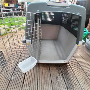 Reisbox/bench de grootste die er is. beschikbaar voor biedingen