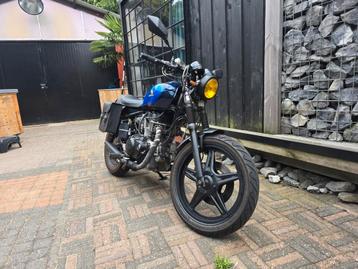 Cafe racer 's  Honda cm 400t  beschikbaar voor biedingen