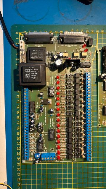 Velleman P8000 en P8001 I/O interface, DAC, ADC, dig beschikbaar voor biedingen