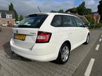 Skoda Fabia Combi 1.2 TSI Ambition Business, Trekhaak, Navig, Voorwielaandrijving, Stof, Gebruikt, 4 cilinders