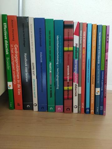 studieboeken opleiding leraar/docent beschikbaar voor biedingen
