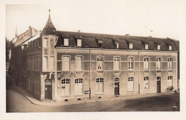 V67 Simpelveld Hotel Bleylevens - uitg Simons - fotokaart -, Verzamelen, Ansichtkaarten | Nederland, Gelopen, Limburg, Ophalen of Verzenden
