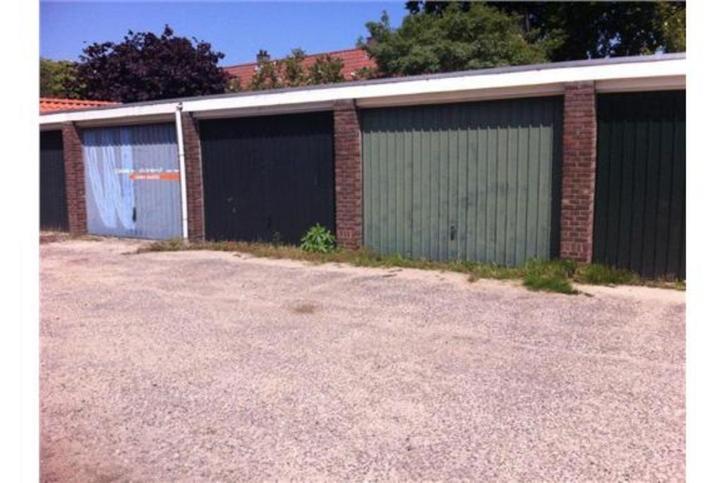 Te huur garage garagebox opslag stalling Twijnstraat Hengelo, Auto diversen, Autostallingen en Garages