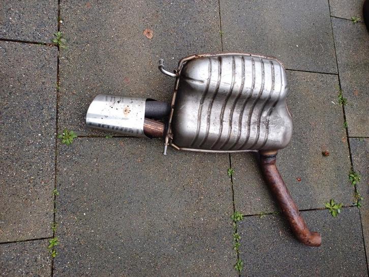 Uitlaatdemper / Einddemper L Mercedes ML 320 cdi, Auto-onderdelen, Uitlaatsystemen, Overige automerken, Universele onderdelen