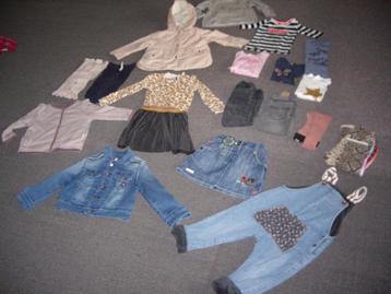 kinderkledingpakket maat 92- 86= 18 stuks beschikbaar voor biedingen