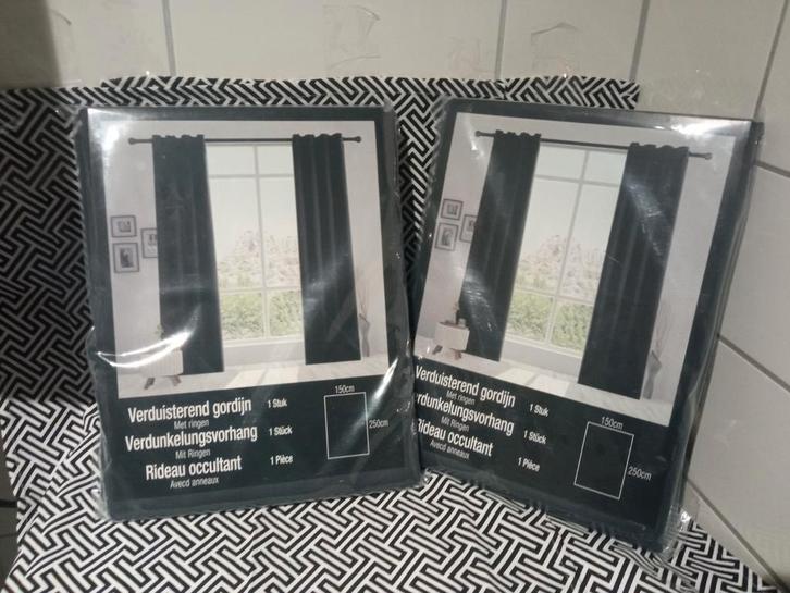 2x verduisterend Ring Gordijnen Nieuw, grijs, Huis en Inrichting, Stoffering | Gordijnen en Lamellen, Nieuw, 200 cm of meer, 100 tot 150 cm