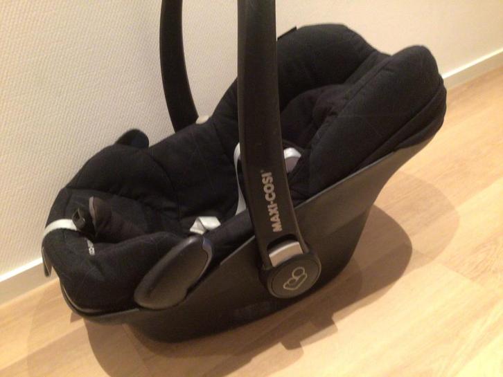 Maxi-Cosi Pebble Black Diamond, Kinderen en Baby's, Autostoeltjes, Gebruikt, Maxi-Cosi, 0 t/m 13 kg, Autogordel of Isofix, Zijbescherming