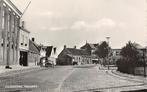 Koudekerke Dorpsplein met auto, Verzamelen, Ansichtkaarten | Nederland, Ophalen of Verzenden, 1960 tot 1980, Gelopen, Zeeland