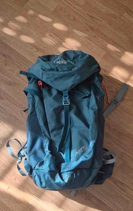 Lowe Alpine Rugzak met Airzone, Sport en Fitness, Bergsport en Wandelen, Zo goed als nieuw, Rugzak, Ophalen of Verzenden