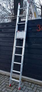 Nieuwe Altrex steekladder 50 euro, Ophalen, Zo goed als nieuw