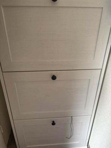 Schoenenkast te koop! beschikbaar voor biedingen