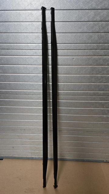 Sideskirts Zijskirts VW Golf 8 VIII R-LINE HOOGLANS ZWART OR beschikbaar voor biedingen