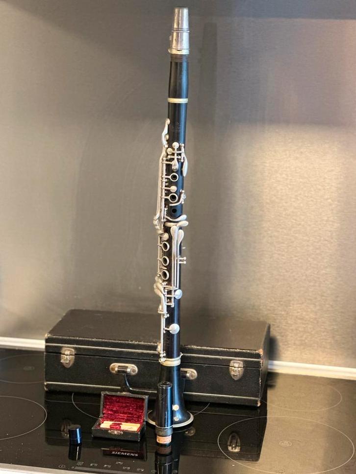 Complete Noblet Artist klarinet incl koffer en 2 mondstukken, Muziek en Instrumenten, Blaasinstrumenten | Klarinetten, Gebruikt