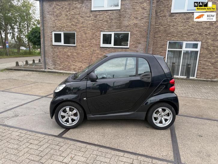 Smart Fortwo coupé 1.0 mhd Pure, Auto's, Smart, Bedrijf, Te koop, ForTwo, ABS, Airbags, Centrale vergrendeling, Electronic Stability Program (ESP)
