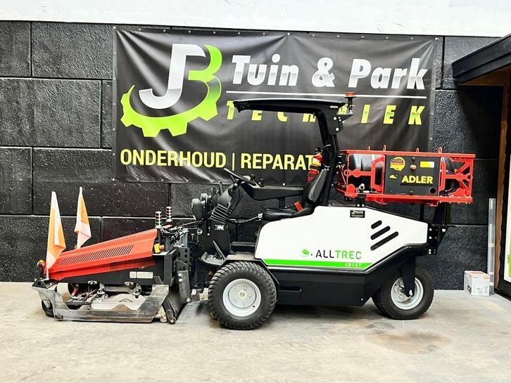 Alltrec 4810T werktuigdrager met Adler onkruid brander, Zakelijke goederen, Machines en Bouw | Tuin, Park en Bosbouw, Voertuig of Aanhanger