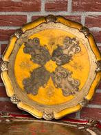 Venitiaanse dienblad. Hout., Huis en Inrichting, Woonaccessoires | Dienbladen, Ophalen of Verzenden, Zo goed als nieuw, Rond, Hout