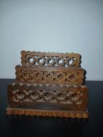 Oud brieven of servetten standaard houtsnijwerk 16x11cm, Ophalen of Verzenden