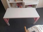 Ikea buro Pahl roze en wit, Huis en Inrichting, Bureaus, Ophalen, In hoogte verstelbaar, Zo goed als nieuw, Bureau