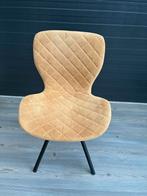 Vier mooie stoelen, Ophalen