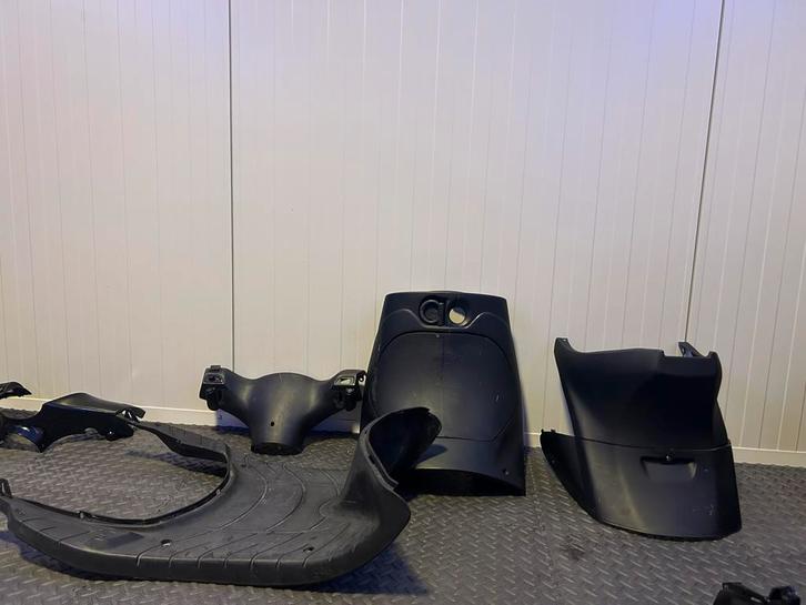 Complete Binnenkappenset Zip, Fietsen en Brommers, Brommeronderdelen | Scooters, Gebruikt, Piaggio, Kap, Ophalen of Verzenden