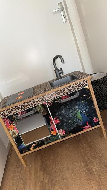 Gepimpte Ikea DUKTIG keukentje beschikbaar voor biedingen