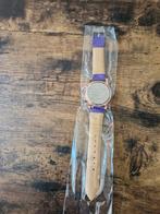 Nieuw paars quartz horloge, Onbekend, Nieuw, Ophalen of Verzenden, Onbekend