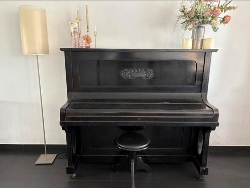 Mooie oude piano voor de sier, Muziek en Instrumenten, Piano's, Gebruikt, Piano, Zwart, Ophalen