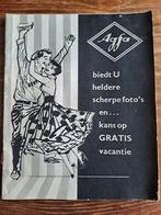 Agfa. Folder van het assortiment fotocamera's. 1955, Ophalen of Verzenden, Gelezen, Fotograferen en Filmen
