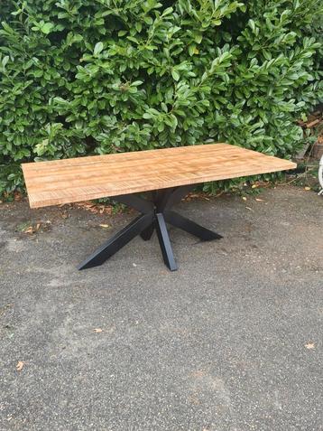 Nieuwe icathcers cod eettafel mangohout 180x90cm nu €250 beschikbaar voor biedingen