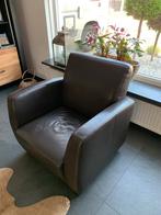 Donkerbruine lederen fauteuil, Huis en Inrichting, Fauteuils, Ophalen, Zo goed als nieuw, 50 tot 75 cm, Leer