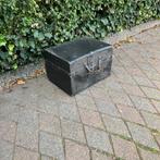 Antieke Lederen Koffer met Groene Bekleding, Antiek en Kunst, Curiosa en Brocante, Ophalen of Verzenden