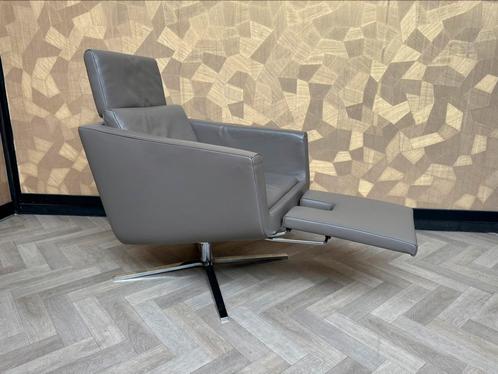 FSM pavo design fauteuil, Huis en Inrichting, Fauteuils, Zo goed als nieuw, Leer, 75 tot 100 cm, Ophalen of Verzenden