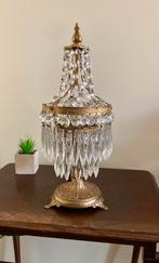 Vintage antieke lamp messing kristallen pegels en kralen., Ophalen, Frankrijk Boudoir lamp, Zo goed als nieuw, Minder dan 50 cm