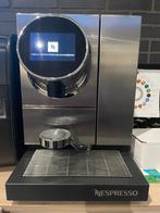 Nespresso coffee machine Momento Professional, Witgoed en Apparatuur, Koffiezetapparaten, Ophalen, Koffiemachine, Zo goed als nieuw