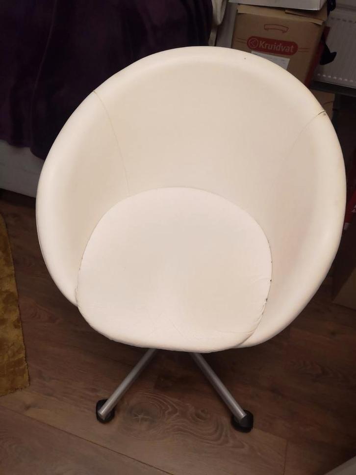 Bureaustoel Ikea Skruvsta, Huis en Inrichting, Bureaustoelen, Gebruikt, Wit, Ophalen