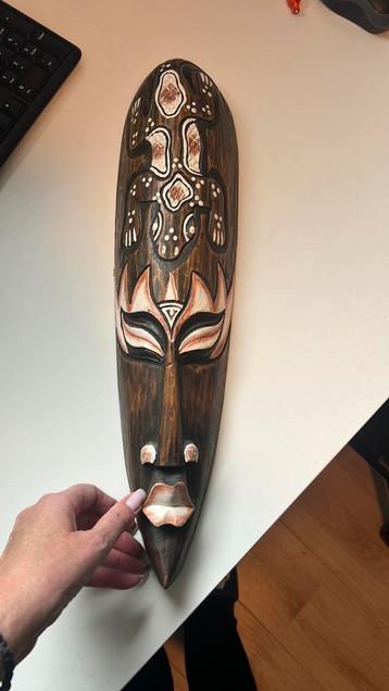 Houten decoratie beschikbaar voor biedingen