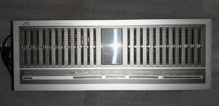 JVC sea 70 equalizer, Audio, Tv en Foto, Versterkers en Receivers, Zo goed als nieuw, JVC, Verzenden