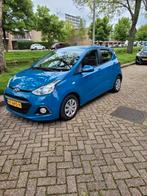 Hyundai i10 1.0i 66pk 2016 Blauw qlimate en cruise control, Auto's, Stof, Start-stop-systeem, 23 km/l, Origineel Nederlands