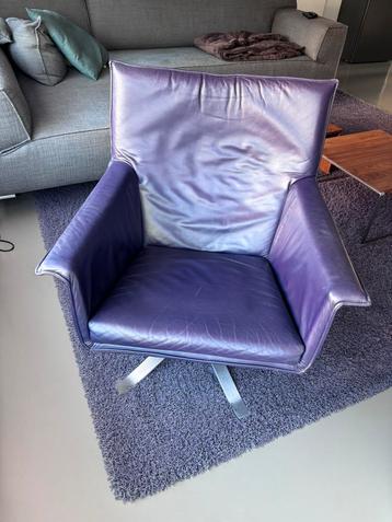 Design on Stock draai fauteuil type Djenne beschikbaar voor biedingen