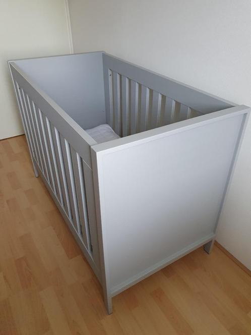 Babyledikant, Kinderen en Baby's, Babywiegjes en Ledikanten, Zo goed als nieuw, Ledikant, Ophalen