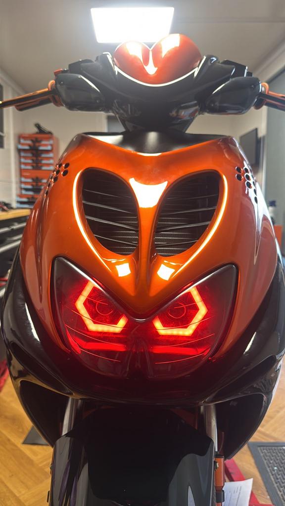Aerox LED set met Audi start-up effect, Fietsen en Brommers, Brommeronderdelen | Scooters, Ophalen of Verzenden, Nieuw, Koplamp