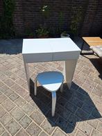 Ikea kaptafel inclusief kruk, Huis en Inrichting, Tafels | Kaptafels, Ophalen, Zo goed als nieuw, Hout, Minder dan 100 cm