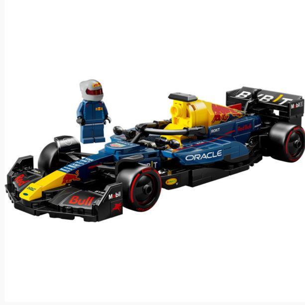 LEGO Speed Champions 77243 - Red Bull Racing F1 (als nieuw), Kinderen en Baby's, Speelgoed | Duplo en Lego, Zo goed als nieuw