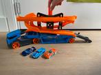 Hot Wheels Lift en Lauch transporter met 3 Auto's, Ophalen of Verzenden, Zo goed als nieuw, Jongen of Meisje