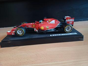 Hotwheels F1 1:18 '14 - Ferrari F14 T Alonso beschikbaar voor biedingen